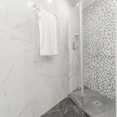 Apartman H11 Simple - Parcheggio *