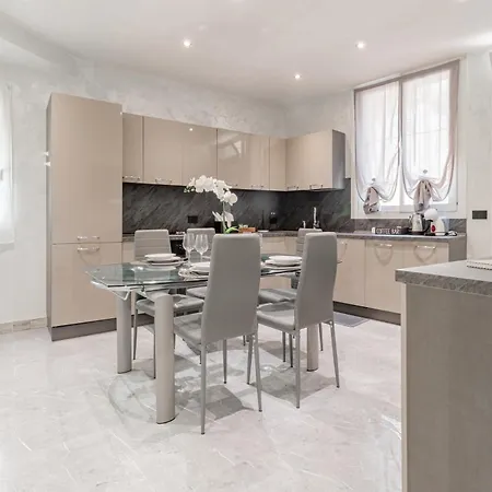 H11 Simple - Parcheggio Apartman