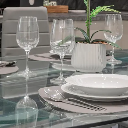 Apartman H11 Simple - Parcheggio