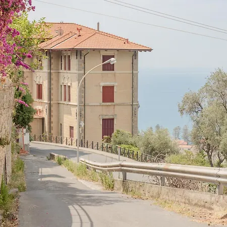 H11 Simple - Parcheggio Bordighera